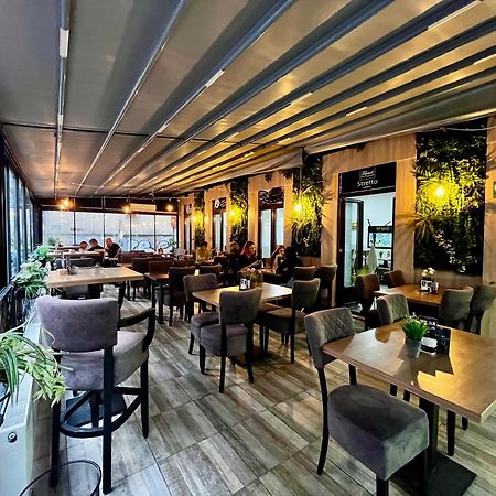 Residence Inn Orijent Сараево Екстериор снимка