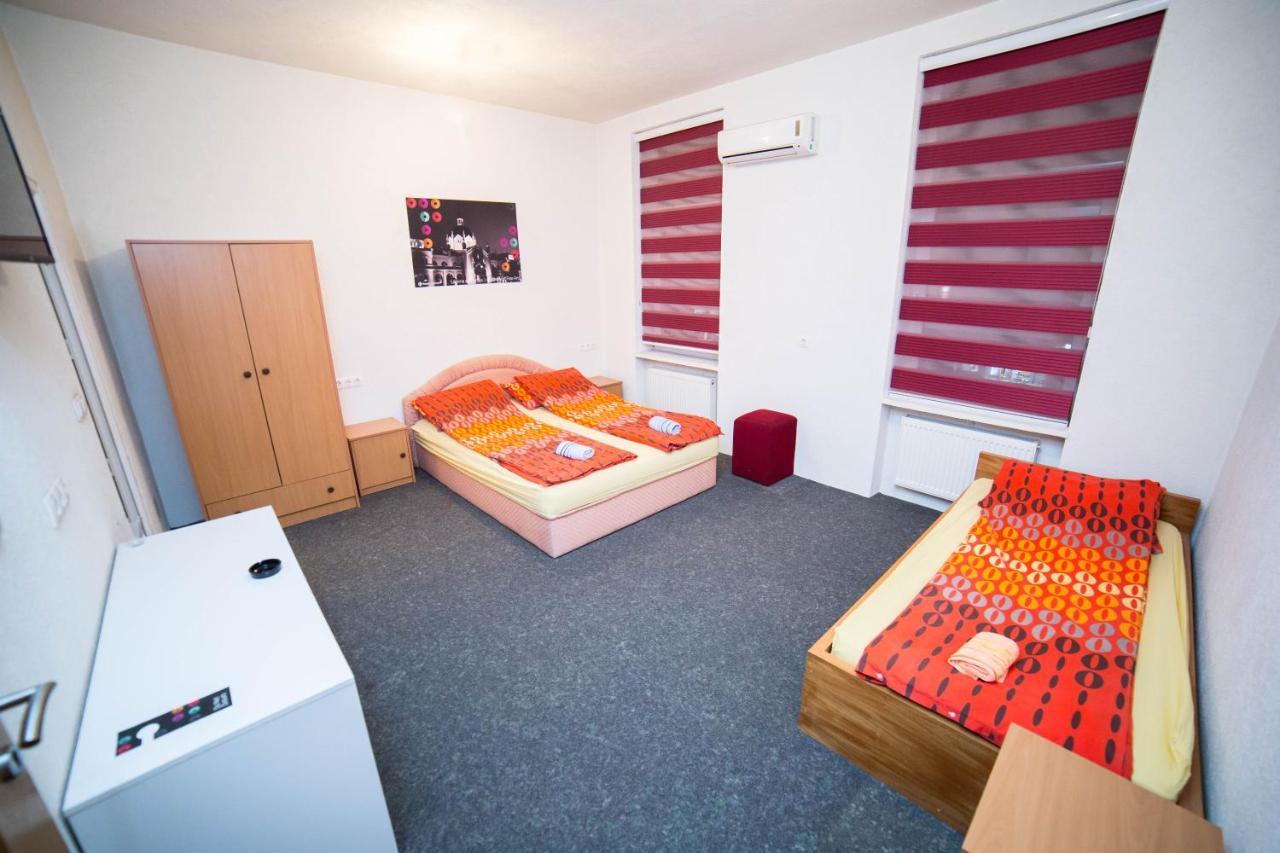 Residence Inn Orijent Сараево Екстериор снимка
